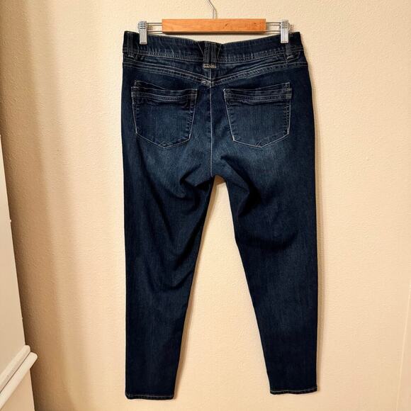 Democracy Women's Skinny Jeans Size 10 Dark Wash Ab Technology Stretch Denim - Picture 6 of 10